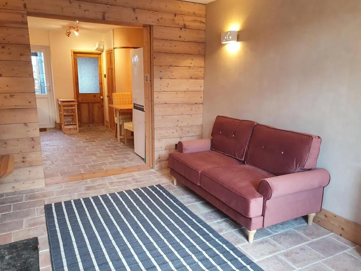 The Little Luckwell Apartment By Cliftonvalley Apartments Bristol