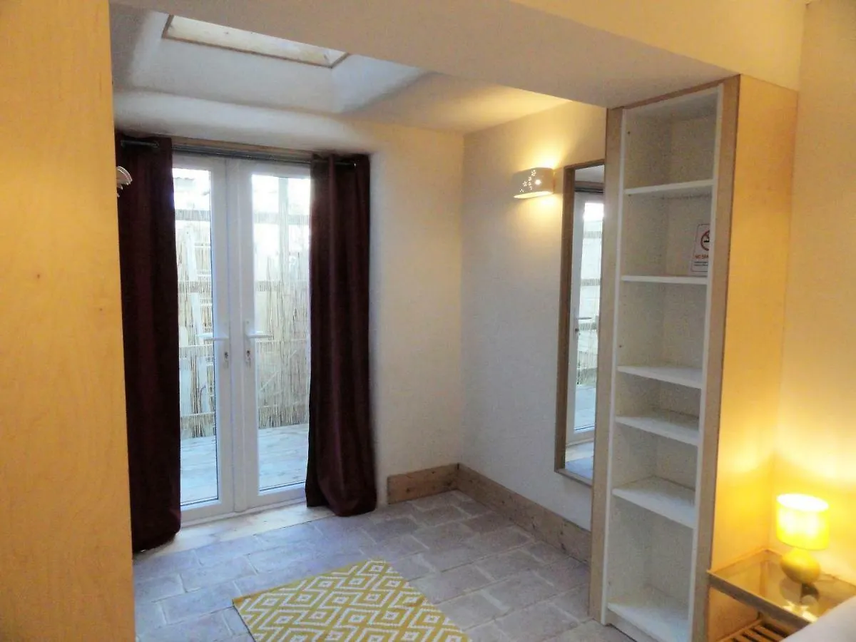 The Little Luckwell Apartment By Cliftonvalley Apartments Bristol