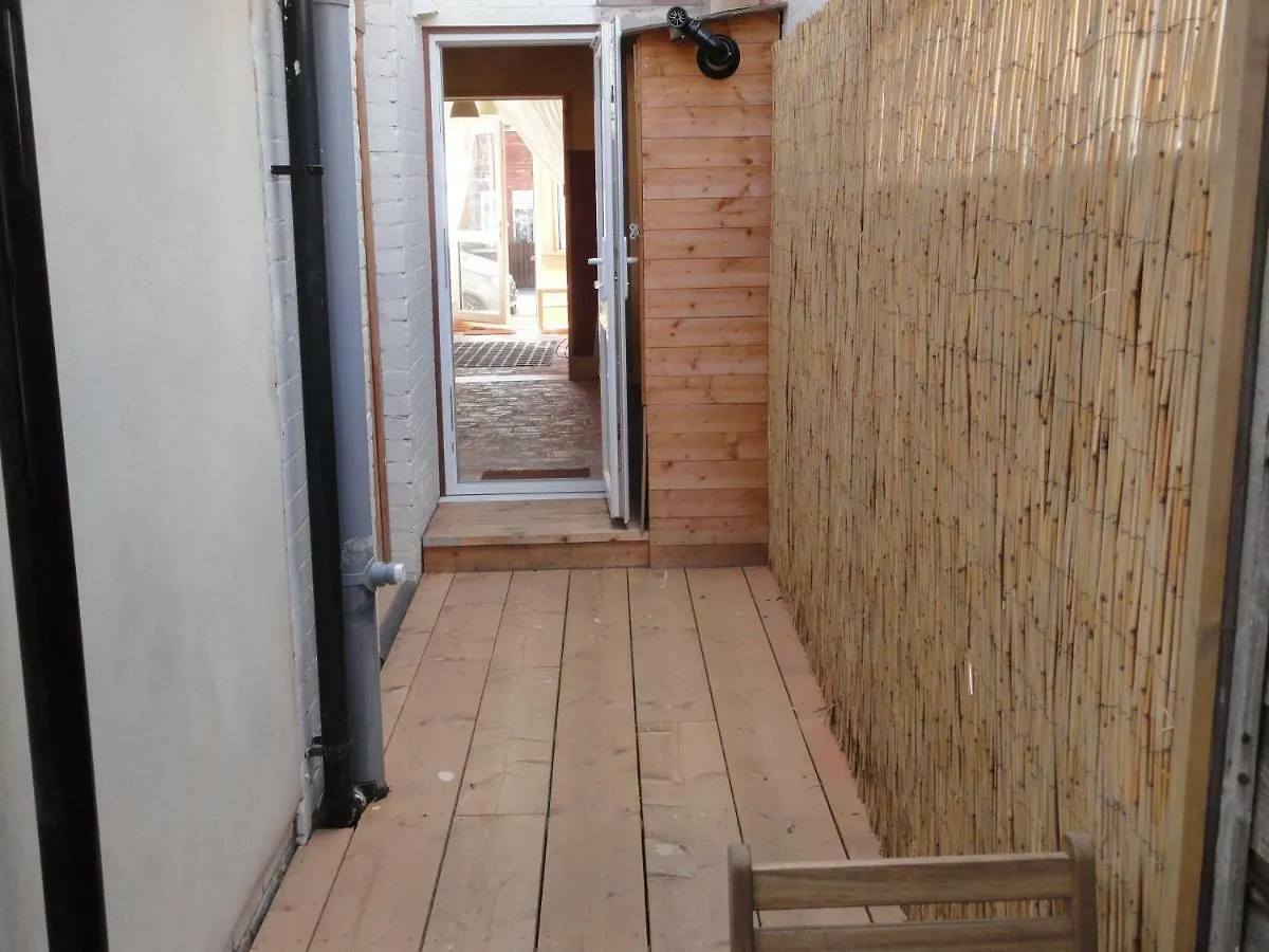 The Little Luckwell Apartment By Cliftonvalley Apartments Bristol
